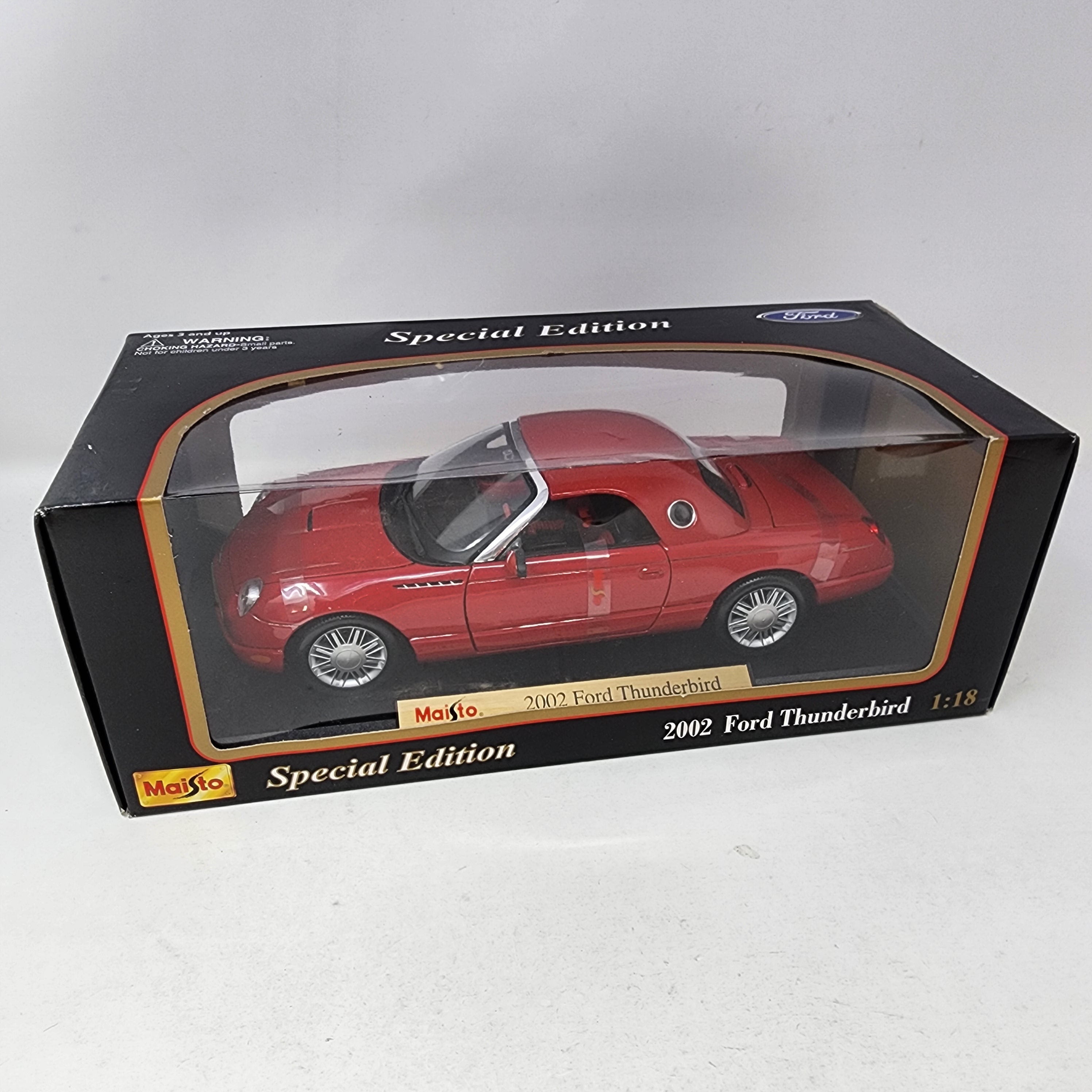 2002 Ford thunderbird RED Maisto Special Edition 1/18 Scale