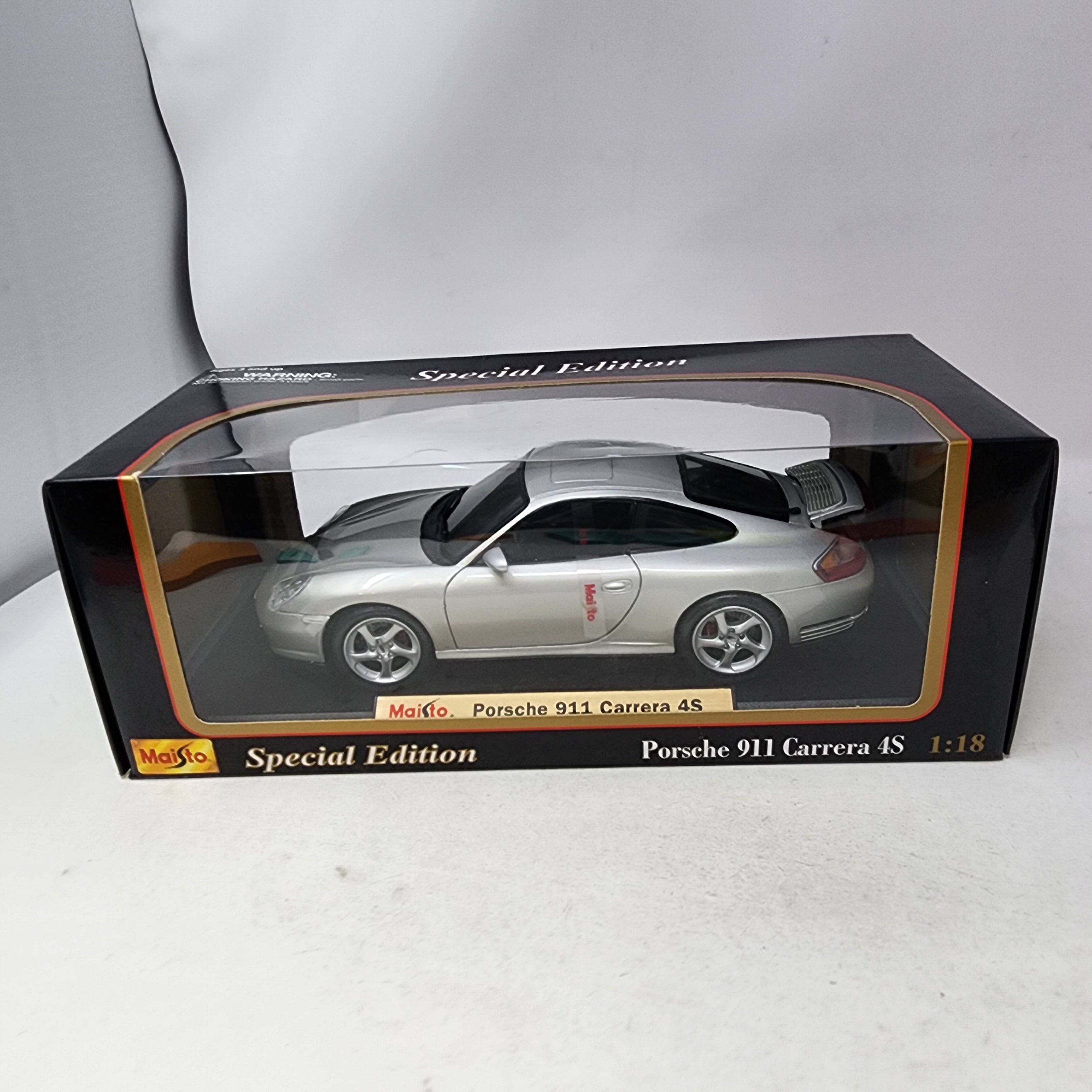 Porsche 911 Carrera 4S * Maisto Special Edition 1/18 Scale