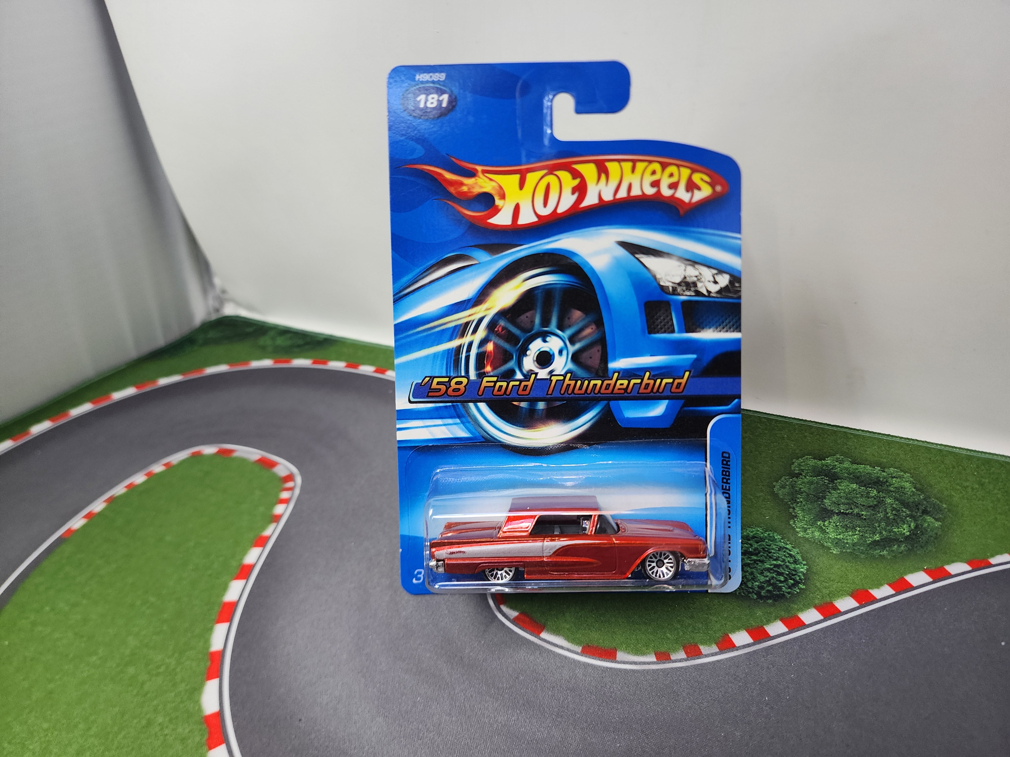 1958 Ford Thunderbird #181 * Burgundy * Hot Wheels 2005