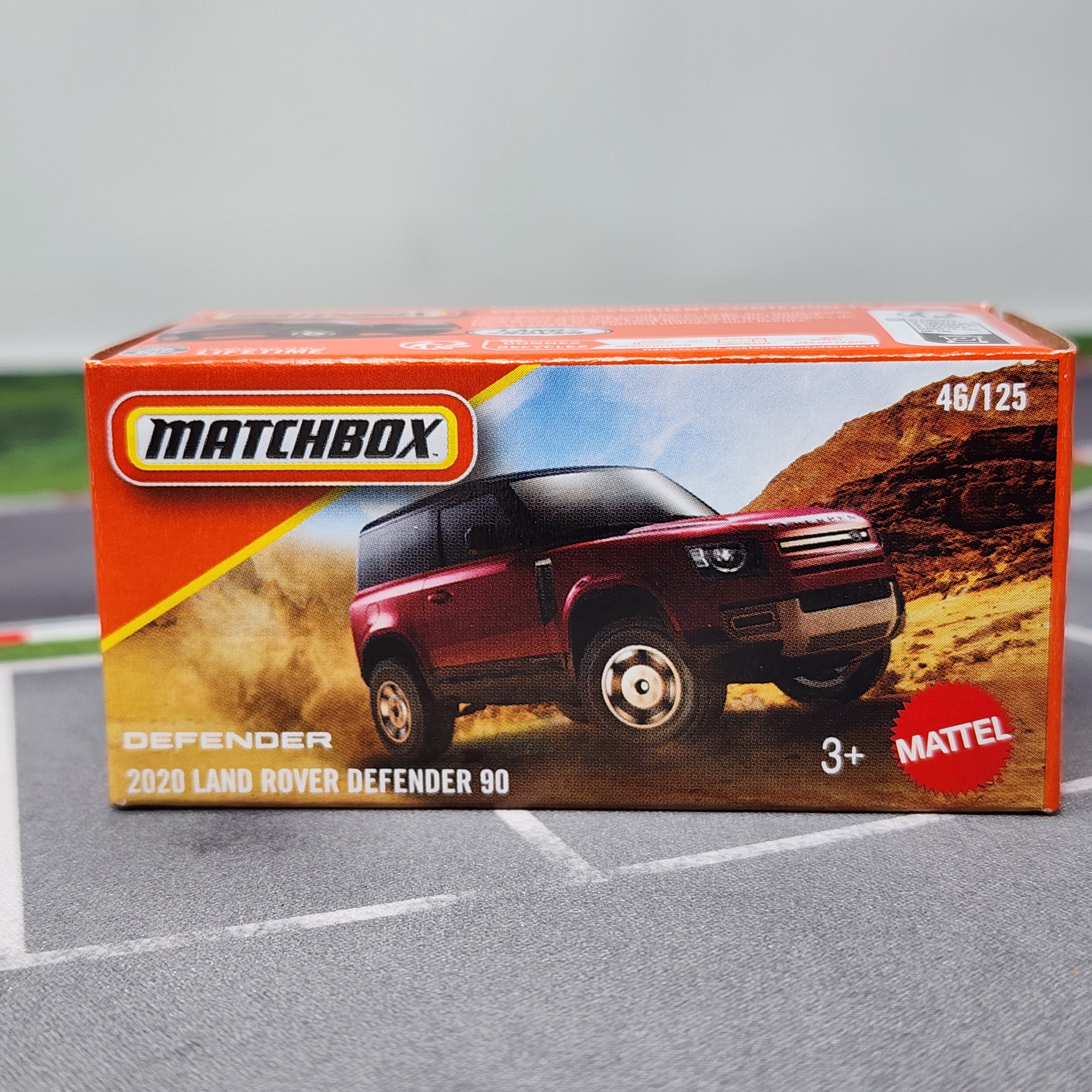 2020 Land Rover Defender 90 #46 * RED * 2026 Matchbox Power Grabs