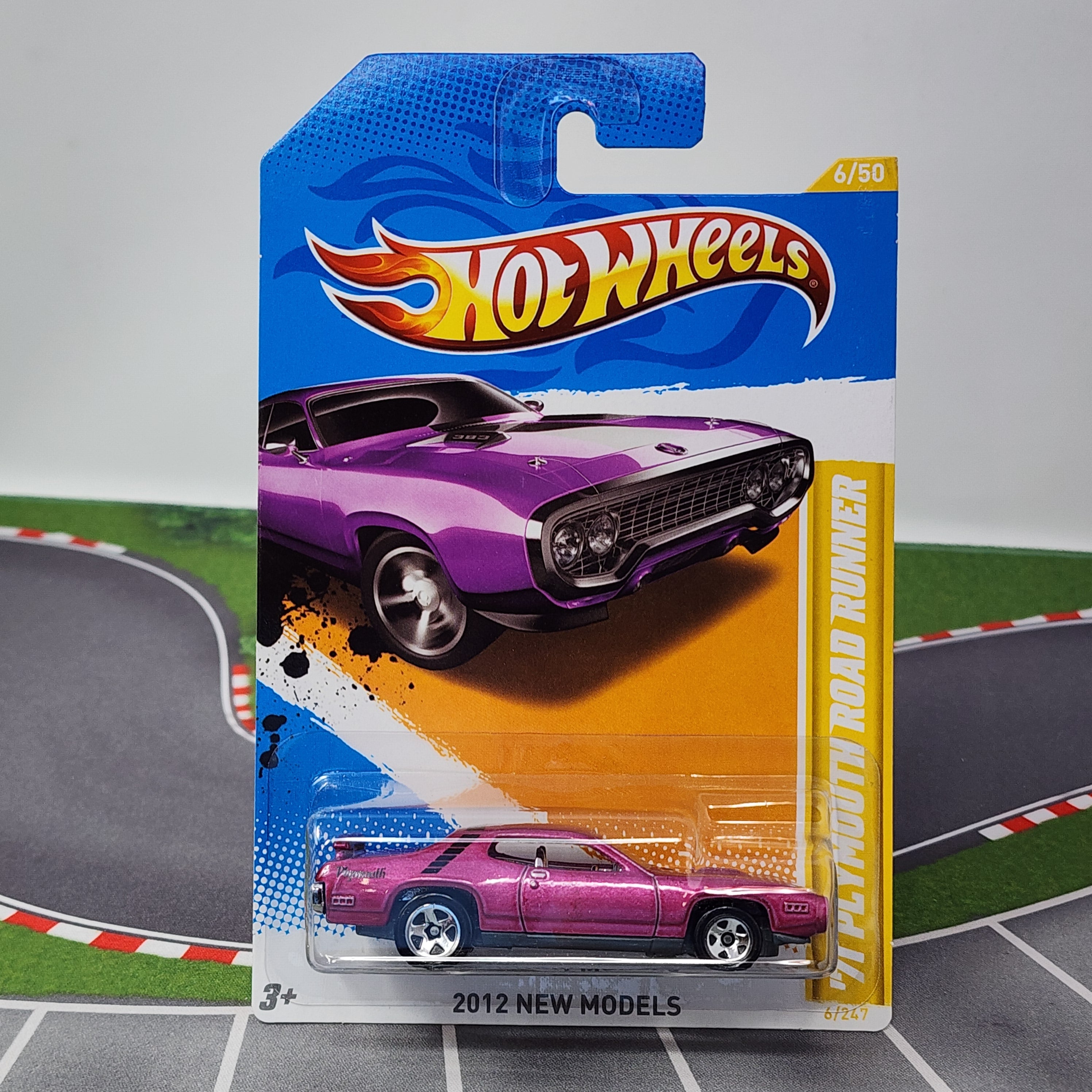 71 Plymouth Road Runner #6 * Pink * Hot Wheels 2012 New Models