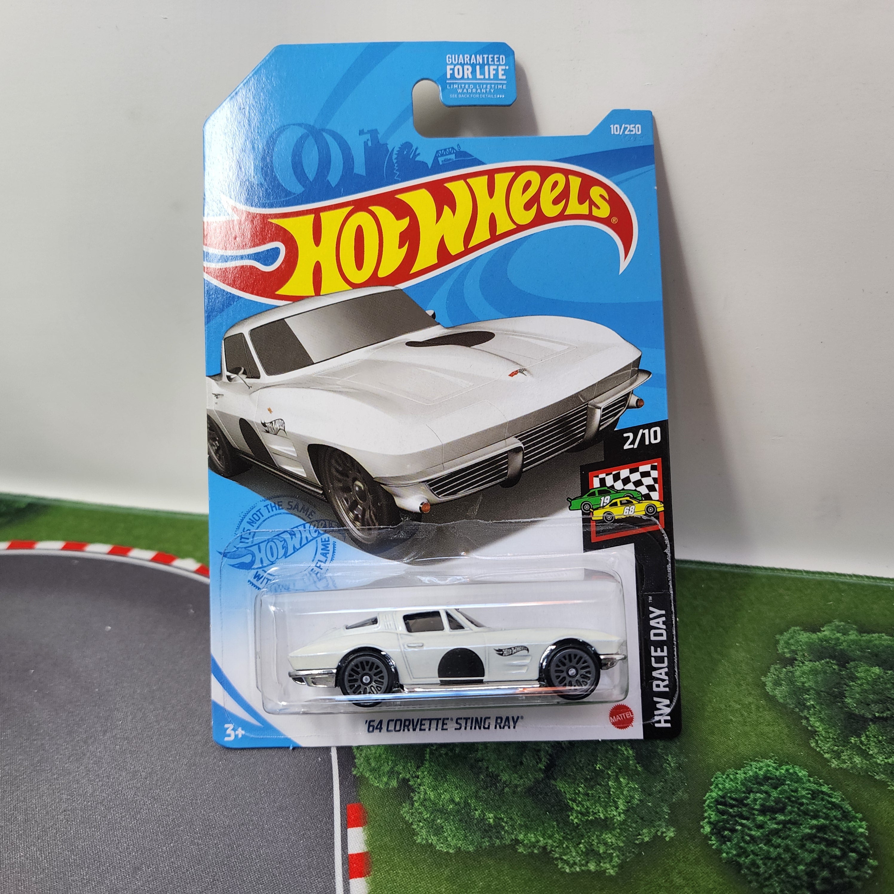 希少！激レア！当時物！ 　'64 CORVETTE Sting Ray 64 Corvette Sting Ray #10 * White * Hot Wheels 2021
