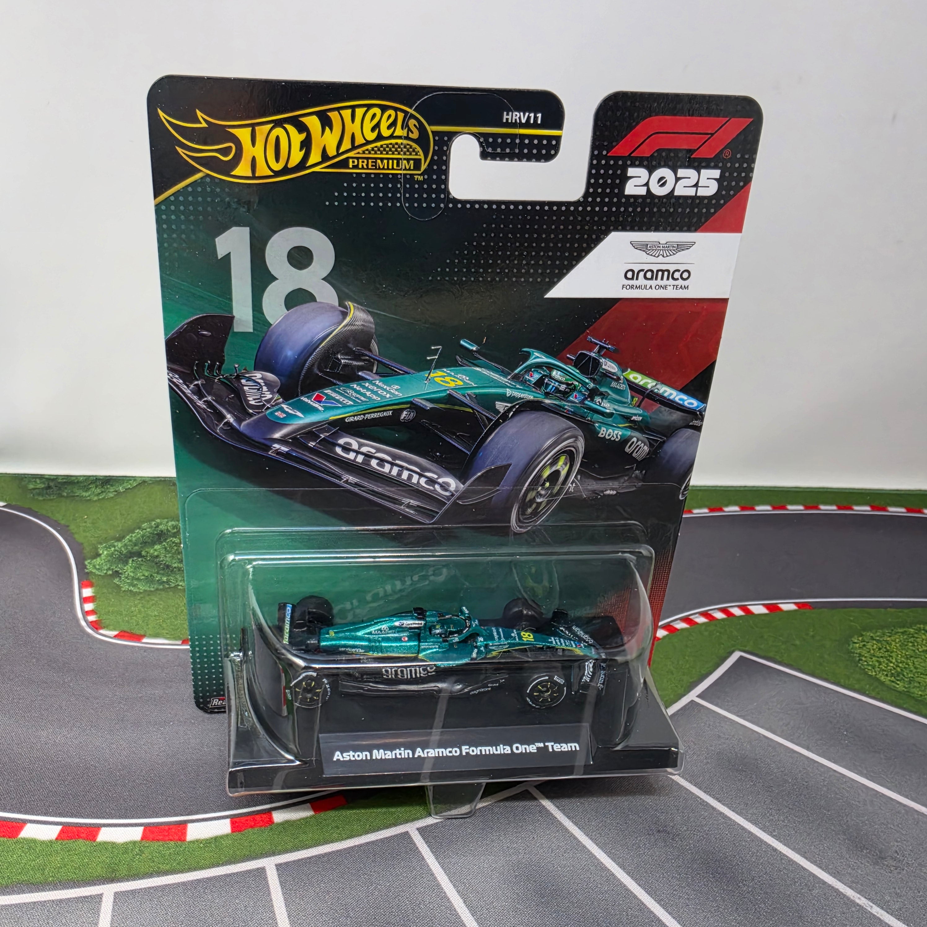 18 Lance Stroll Aston Matin Aramco * Hot Wheels Formula 1 * Racing