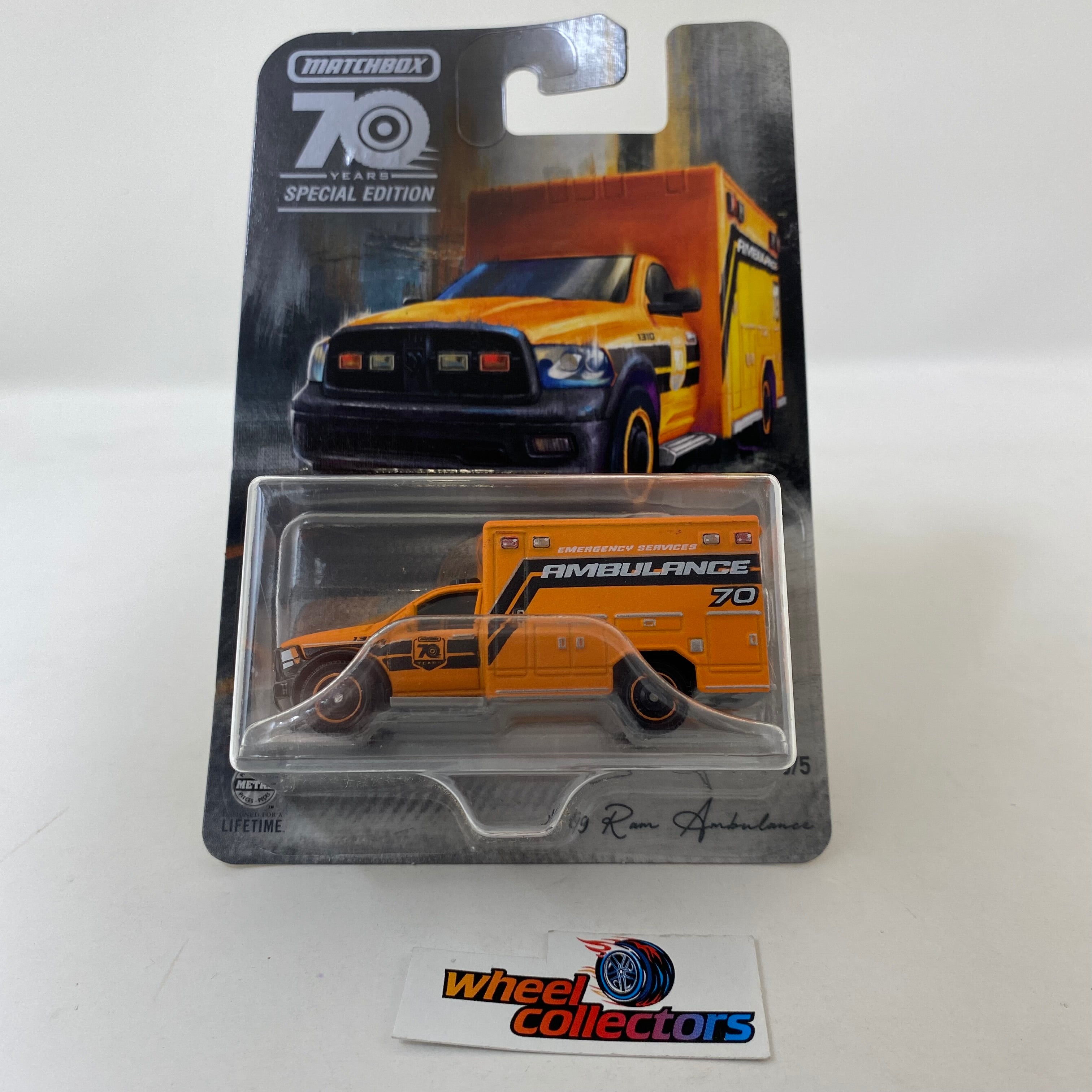 2019 RAM Ambulance #5/5 * ORANGE * 2023 Matchbox Moving Parts 70th