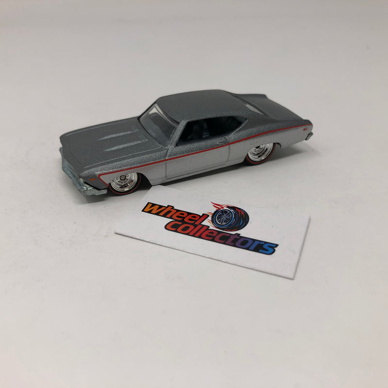 1969 Chevy Chevelle SS 396 * Hot Wheels 1:64 scale Loose Garage Series