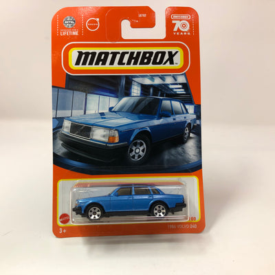 1986 Volvo 240 #99 * Blue * 2023 Matchbox Case U