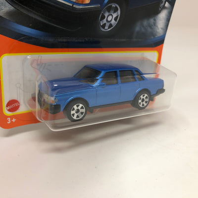 1986 Volvo 240 #99 * Blue * 2023 Matchbox Case U