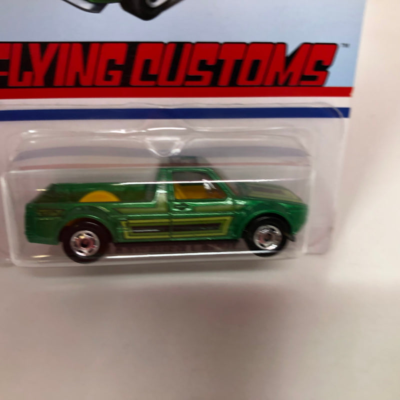 Volkswagen Caddy * Green * Hot Wheels Flying Customs