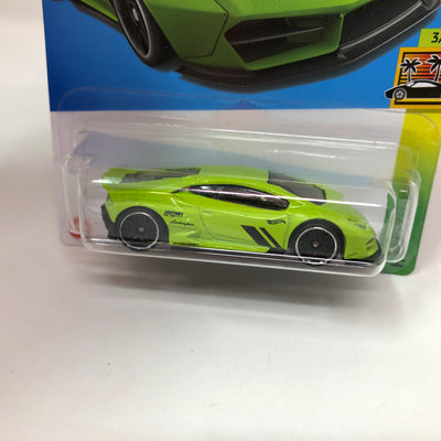 LB-Works Lamborghini Huracan Coupe #172 * Green Kroger Only * 2022 Hot Wheels