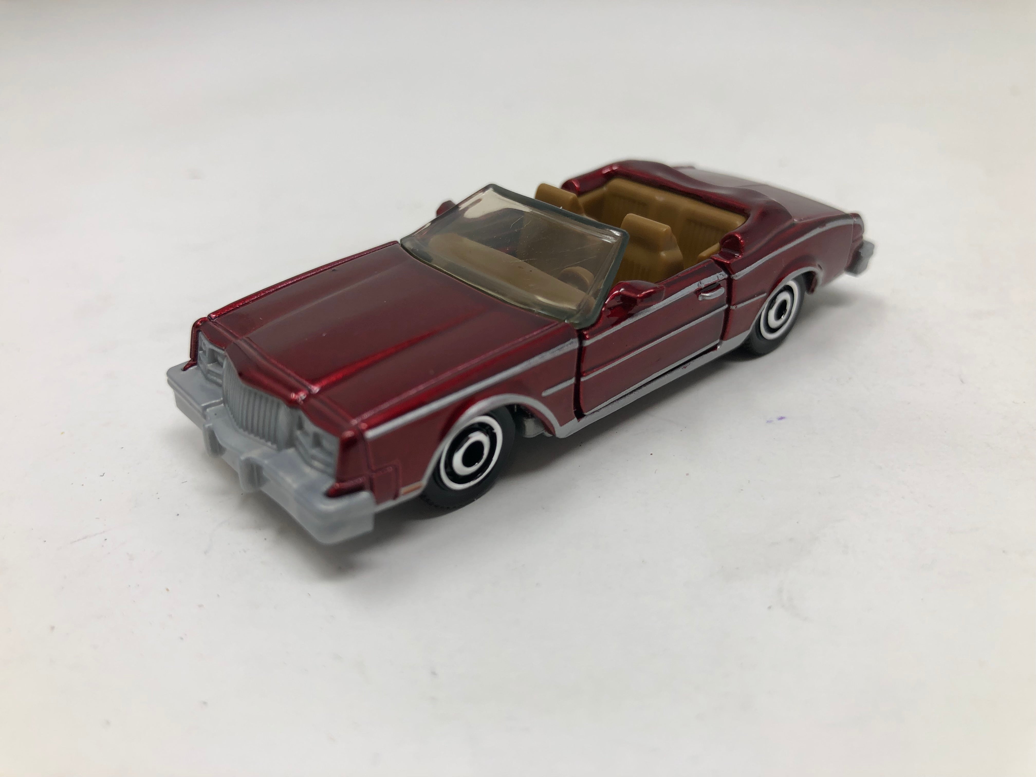 1983 Buick Riveria w/ Opening Doors * Matchbox 1:64 scale Loose