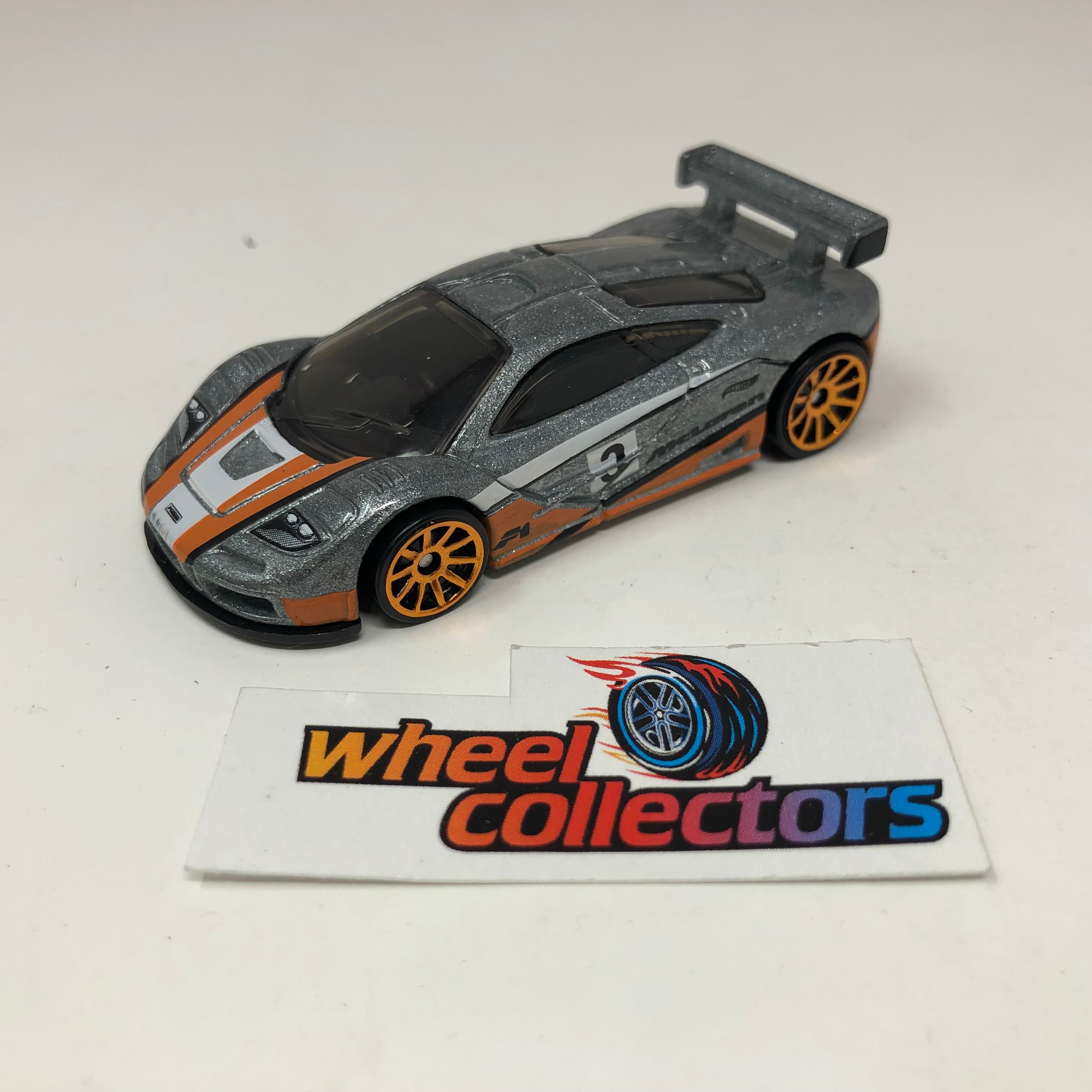 Hot wheels mclaren f1 gtr online