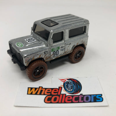 Land Rover Defender 90 * Silver * Hot Wheels Loose 1:64 Scale