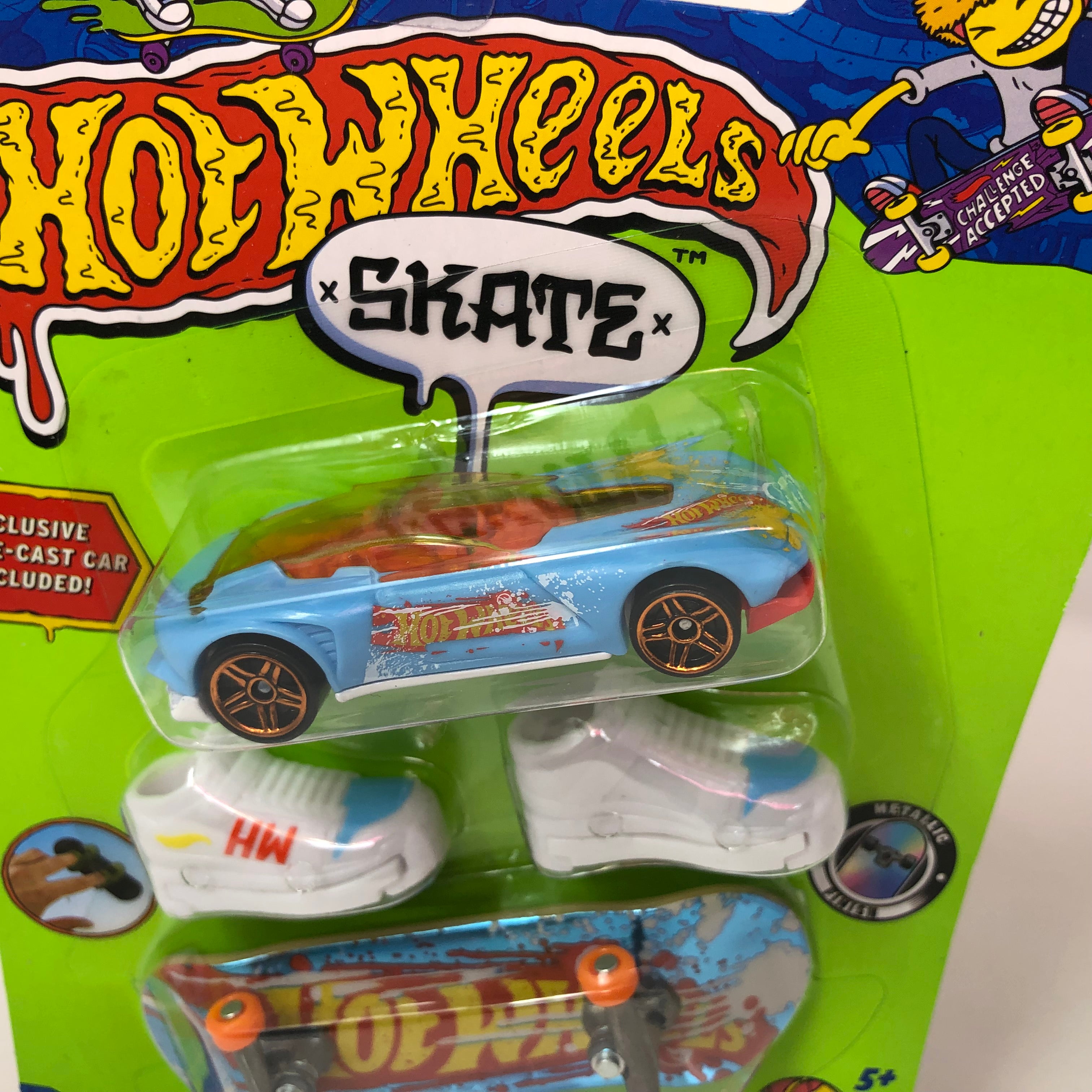 2023 Hot Wheels Skate Gazella GT Car w/ Skate Board Shoes
