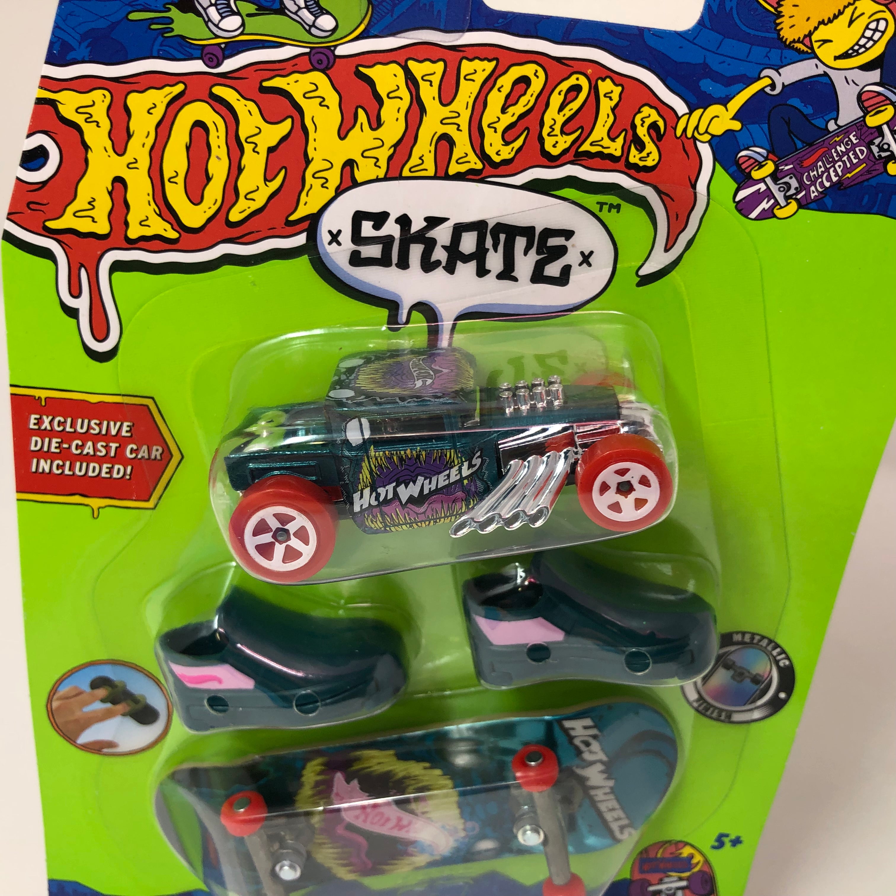 Hot Wheels Skate Bone Shaker dark Green 