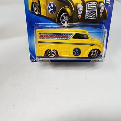 Dairy Delivery #158 * Yellow w/ RedLine Tires * 2009 Hot Wheels