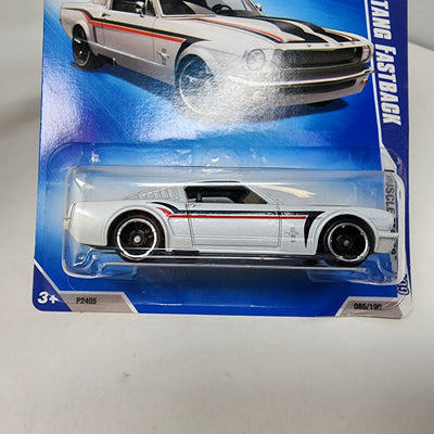 '65 Mustang Fastback #85 * WHITE * 2009 Hot Wheels