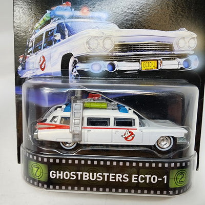 Ghostbusters Ecto-1 * Hot Wheels Retro Ghostbusters