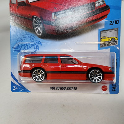 Volvo 850 Estate #43 * RED * 2021 Hot Wheels