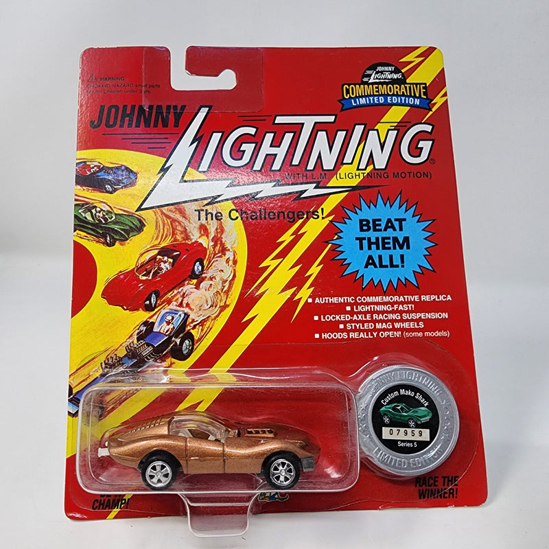 Custom Mako Shark * Johnny Lightning Commemorative