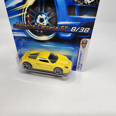 Porsche Carrera GT #8 * Yellow * 2006 Hot Wheels