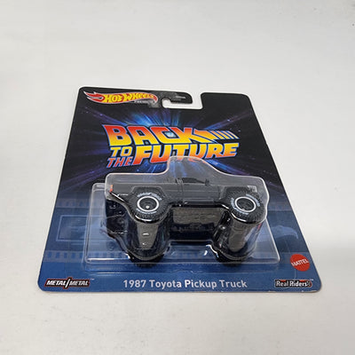 1987 Toyota Pickup Truck Back to the Future * Hot Wheels Retro Series