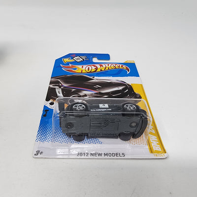 BMW Z4 M #18 * BLACK * 2012 Hot Wheels