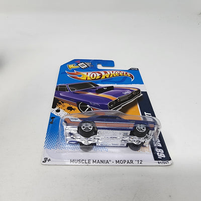 '68 Dodge Dart * Variation Large Rear Tire * 2012 Hot Wheels