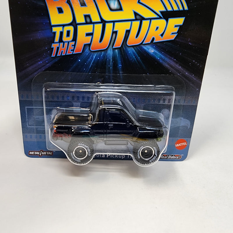 1987 Toyota Pickup Truck Back to the Future * Hot Wheels Retro Series