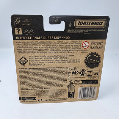 International Durastar 4400 #6/16 * 2024 Matchbox Working Rigs Case A