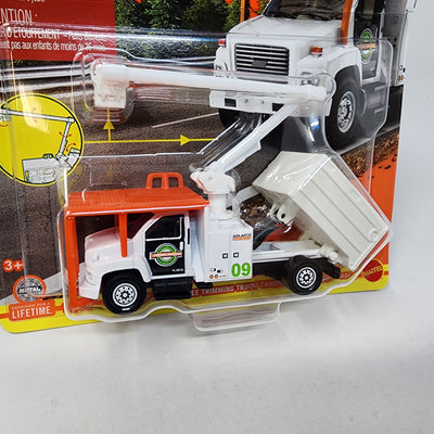 GMC C8500 Topkick Tree Trimming Truck #16/16 * 2024 Matchbox Working Rigs Case A