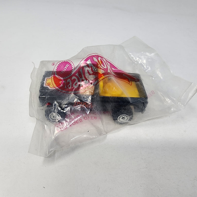 Bywayman Shell Oil * Hot Wheels Promo Baggie Car