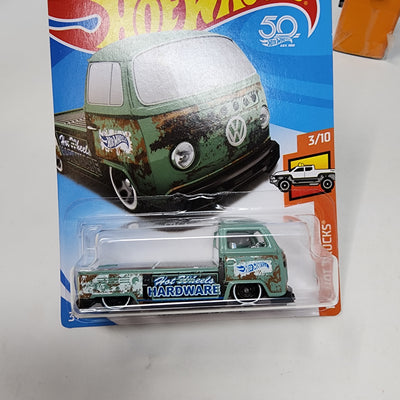 Volkswagen T2 Pickup #297 * Green * 2018 Hot Wheels