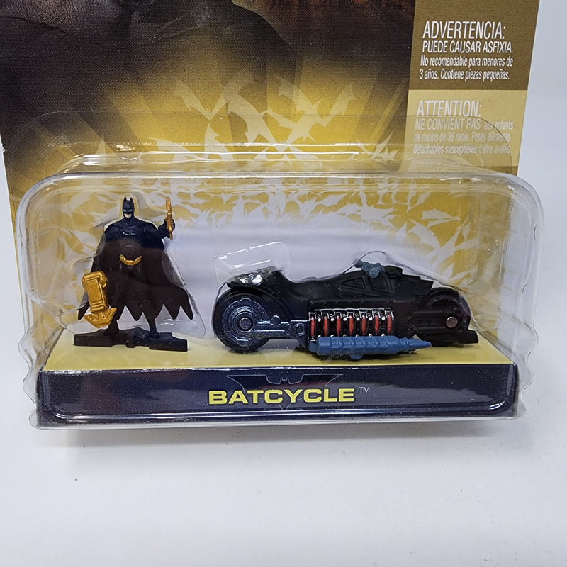 Batman Begins Batcycle w/ Figure * Hot Wheels