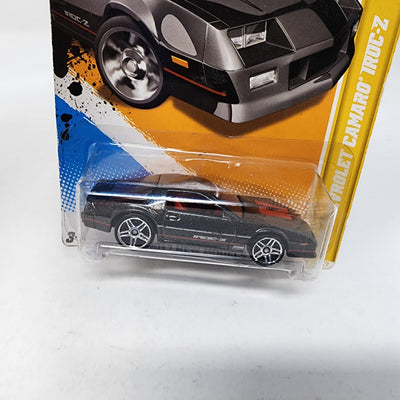 1985 Chevrolet Camaro IROC-Z #22 * BLACK * 2012 Hot Wheels