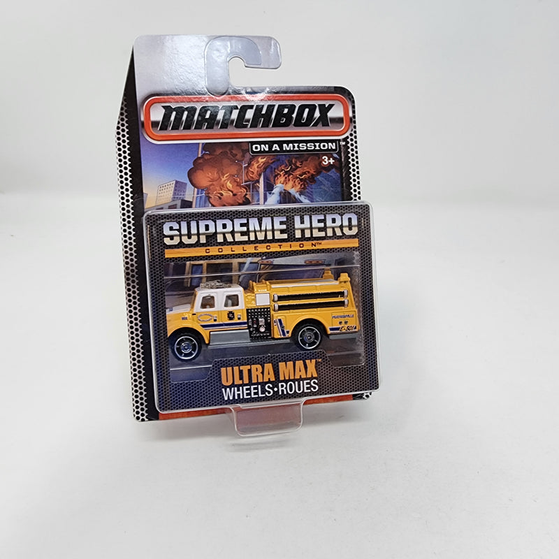 international Pumper * Matchbox Supreme Hero