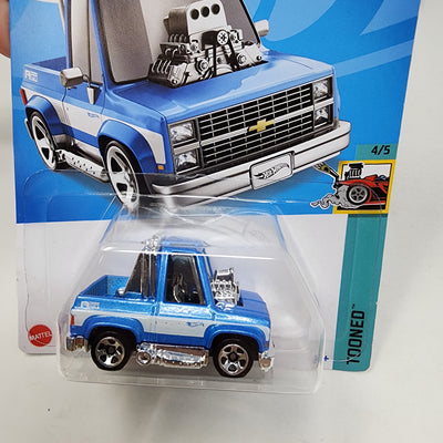 Toon'd '83 Chevy Silverado #104 * Blue/White * 2022 Hot Wheels