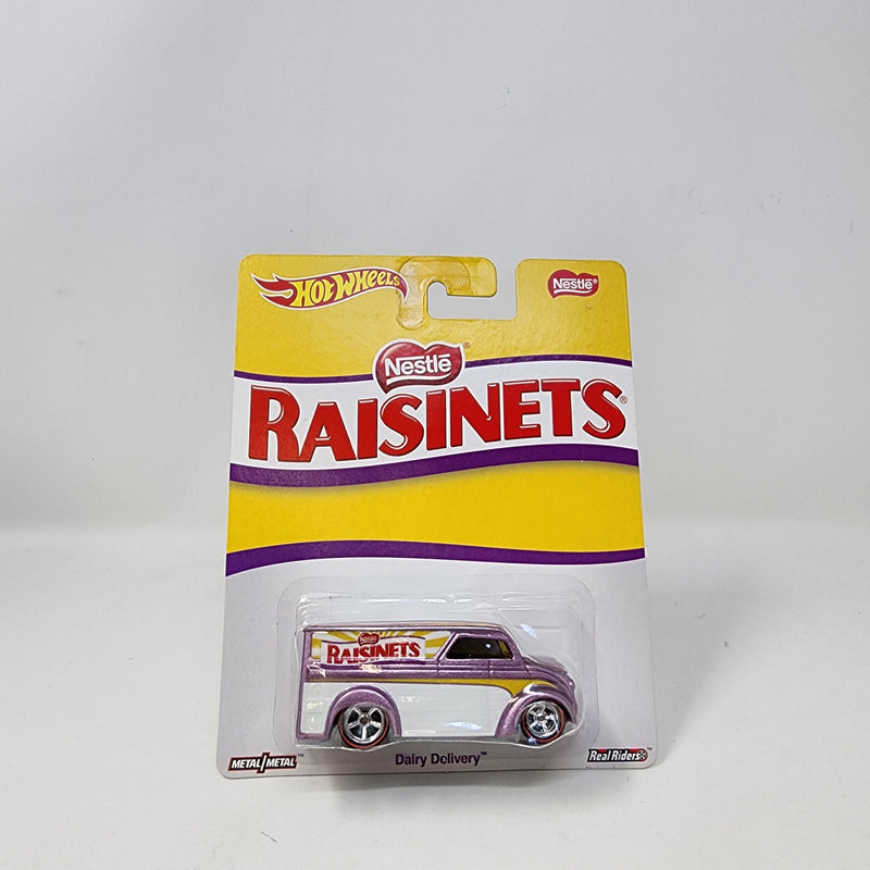 Dairy Delivery Raisinets * Hot Wheels Pop Culture Nestle