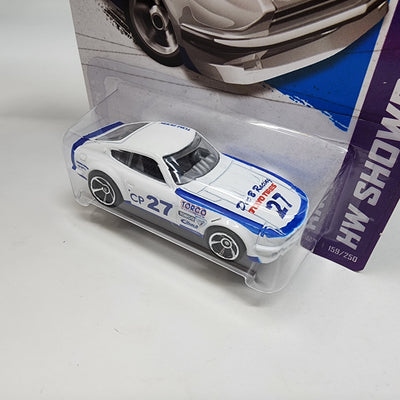 Datsun 240Z #159 * White * 2013 Hot Wheels