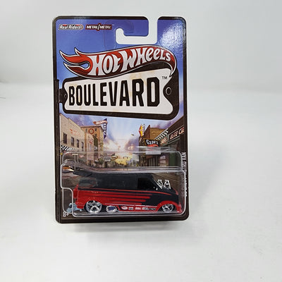 1985 Chevy Astro Van * Hot Wheels Boulevard Series