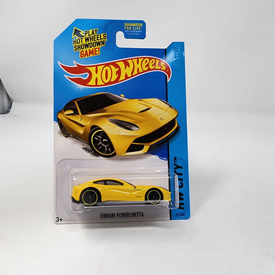 Ferrari F12 Berlinetta #31 * YELLOW * 2014 Hot Wheels