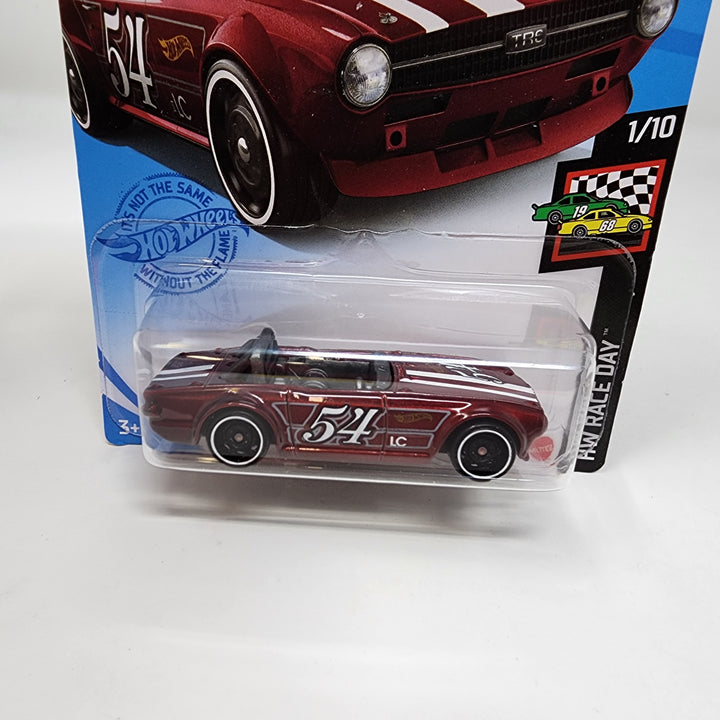 Triumph TR6 #9 * RED * Hot Wheels 2021 – Wheelcollectors LLC