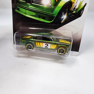 BMW 2002 * Green * Hot Wheels Store Exclusive BMW Series