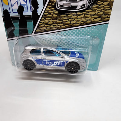 Volkswagen Golf MK7 * Silver * Hot Wheels Comics & Cops