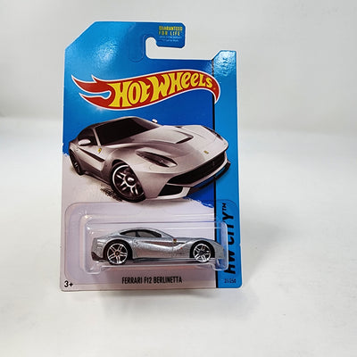 Ferrari F12 Berlinetta #31 * Silver * 2014 Hot Wheels