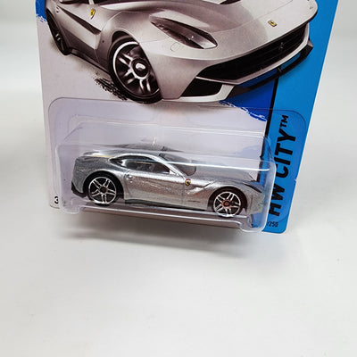 Ferrari F12 Berlinetta #31 * Silver * 2014 Hot Wheels