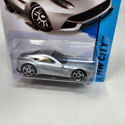 Ferrari F12 Berlinetta #31 * Silver * 2014 Hot Wheels