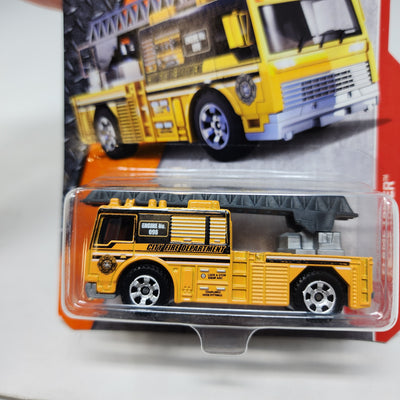 Flame Tammer Fire Engine * Yellow * Matchbox Basic