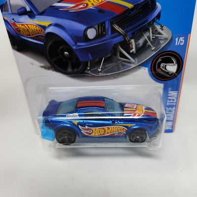 2005 Ford Mustang #280 * Blue * 2017 Hot Wheels Basic