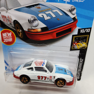 '71 Porsche 911 #235 * White w/ gold 5sp rims * Hot Wheels 2018