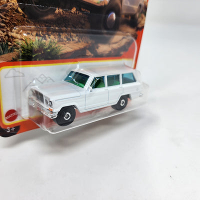 1964 Jeep Wagoneer #38 * WHITE * 2024 Matchbox Basic Case M